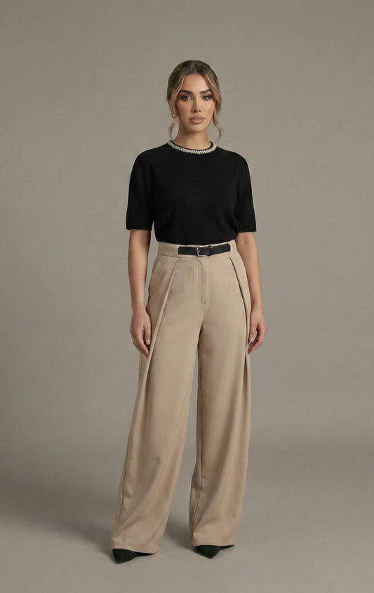 The Beige Pantalon & Belt